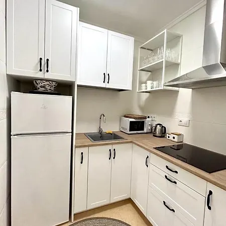 Palangres Apartament *